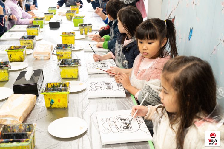 Evento promove a importância e uso apropriado do número de chamada de emergência da polícia japonesa “Dia do 110”