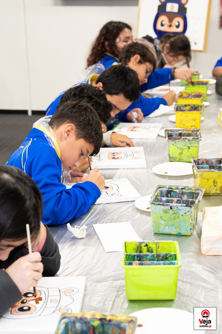 Evento promove a importância e uso apropriado do número de chamada de emergência da polícia japonesa “Dia do 110”