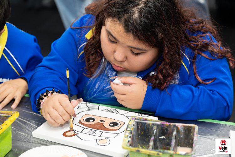 Evento promove a importância e uso apropriado do número de chamada de emergência da polícia japonesa “Dia do 110”