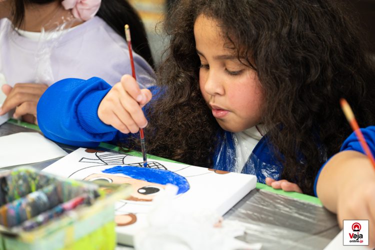 Evento promove a importância e uso apropriado do número de chamada de emergência da polícia japonesa “Dia do 110”