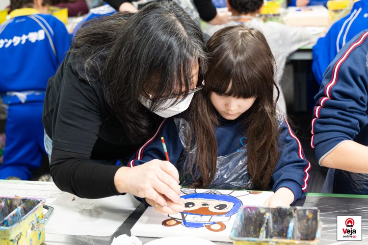 Evento promove a importância e uso apropriado do número de chamada de emergência da polícia japonesa “Dia do 110”