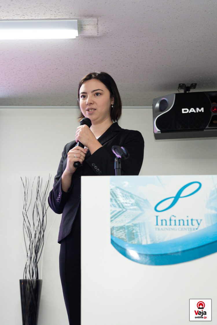 Evento promove a importância e uso apropriado do número de chamada de emergência da polícia japonesa “Dia do 110”