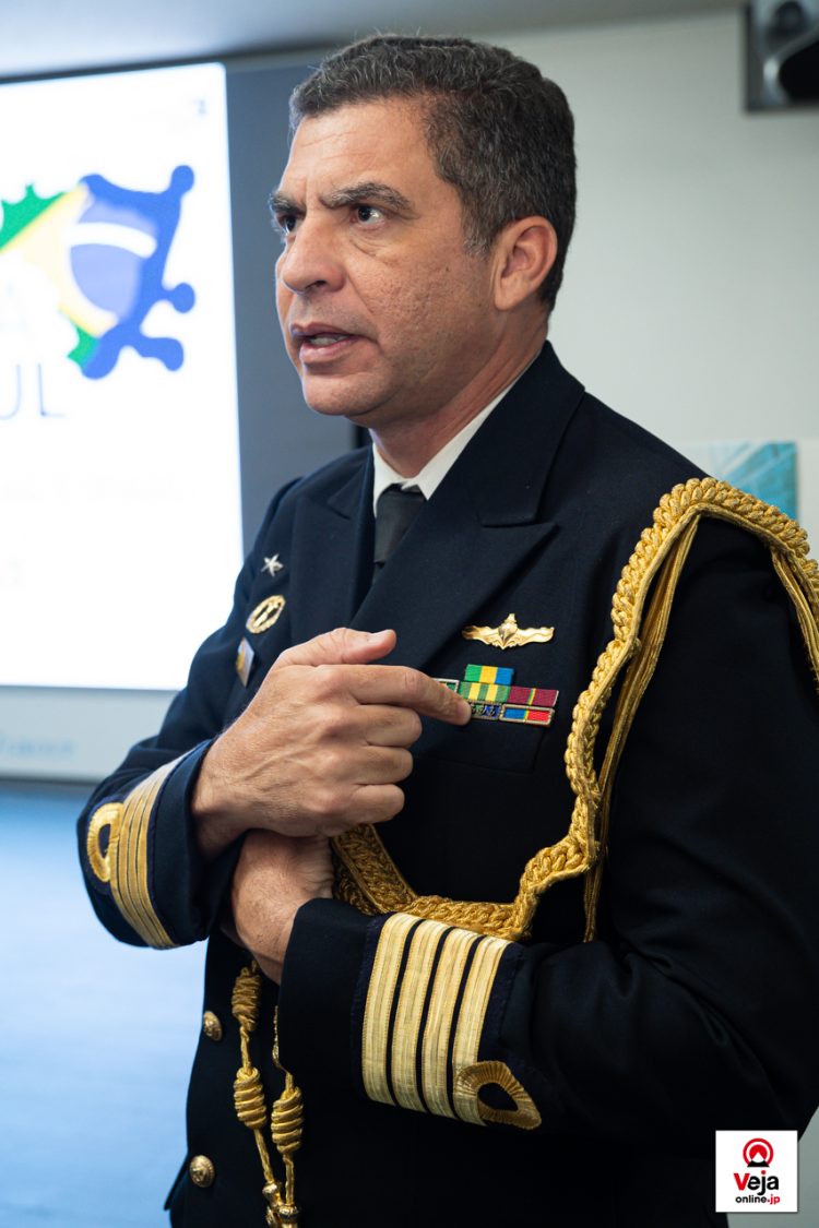 Evento promove a importância e uso apropriado do número de chamada de emergência da polícia japonesa “Dia do 110”