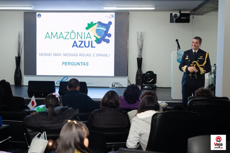 Evento promove a importância e uso apropriado do número de chamada de emergência da polícia japonesa “Dia do 110”