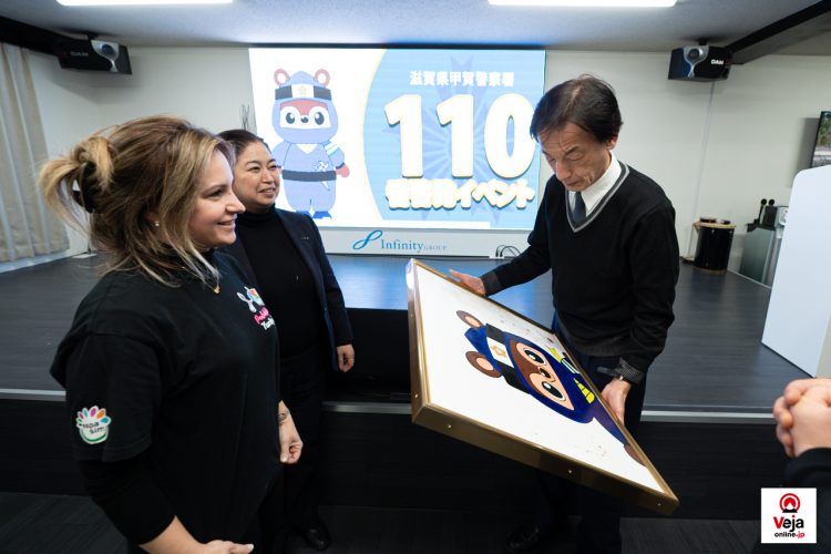 Evento promove a importância e uso apropriado do número de chamada de emergência da polícia japonesa “Dia do 110”
