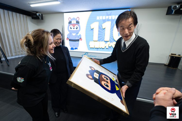 Evento promove a importância e uso apropriado do número de chamada de emergência da polícia japonesa “Dia do 110”