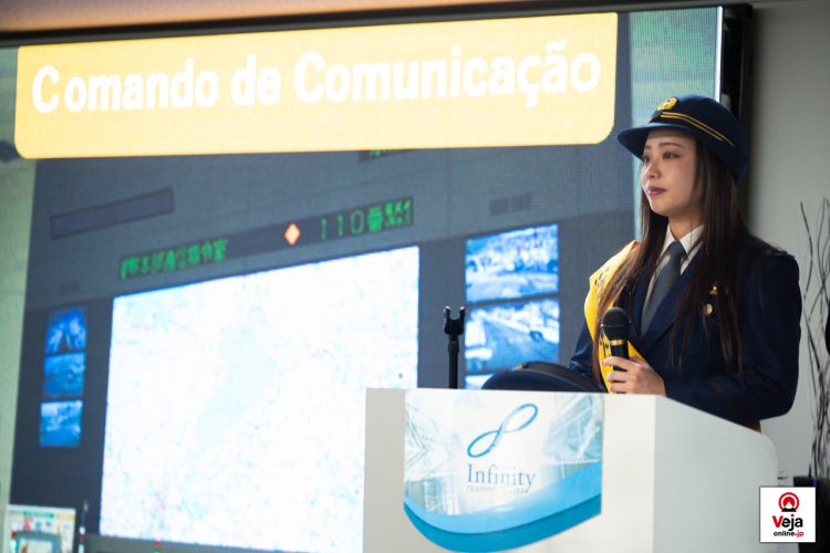 Evento promove a importância e uso apropriado do número de chamada de emergência da polícia japonesa “Dia do 110”