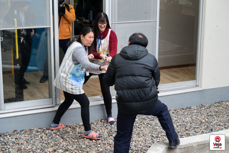 Evento promove a importância e uso apropriado do número de chamada de emergência da polícia japonesa “Dia do 110”