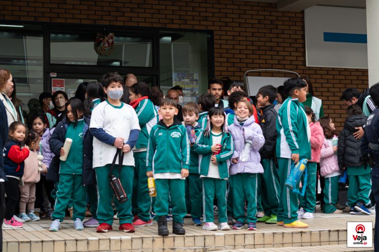 Evento promove a importância e uso apropriado do número de chamada de emergência da polícia japonesa “Dia do 110”