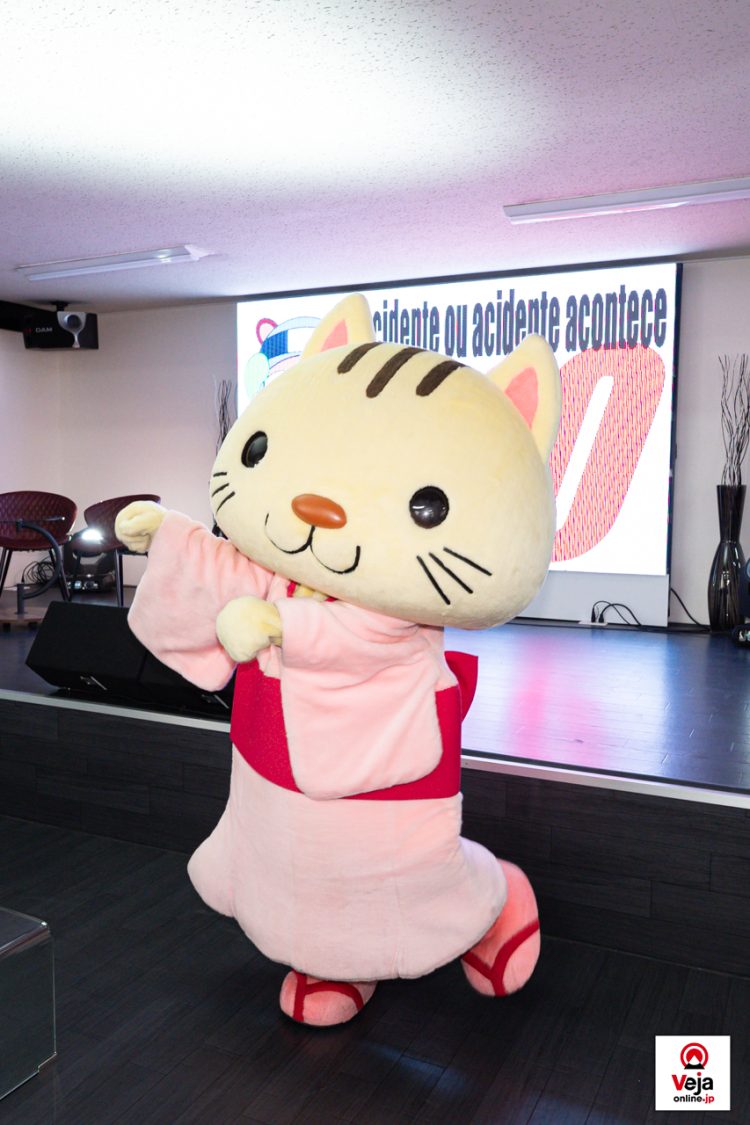 Evento promove a importância e uso apropriado do número de chamada de emergência da polícia japonesa “Dia do 110”