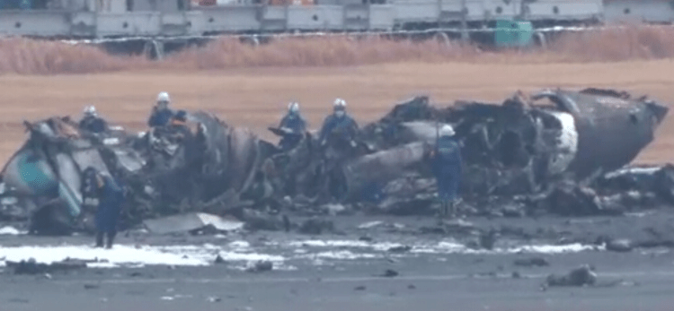 Caixa preta de avião da Guarda Costeira é recuperada