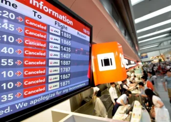 Mais de 200 voos são cancelados no Aeroporto de Haneda em Tóquio