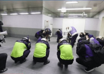 Um abrigo subterrâneo anti-mísseis está sendo planejado na estação Azabu-Juban em Tóquio