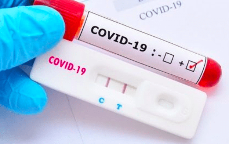 Surto de Covid em crianças e adolescentes chamam a atenção de autoridades do Japão