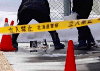 Um homem morreu e dois ficaram feridos após um ataque em loja de conveniência