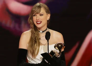 Taylor Swift realiza show histórico em Tóquio