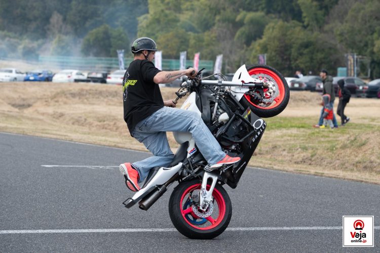 Evento de Drift reune apaixonados por velocidade no Suzuka Twin Circuit