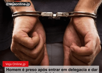 Homem é preso após entrar em delegacia e dar soco no rosto de policial