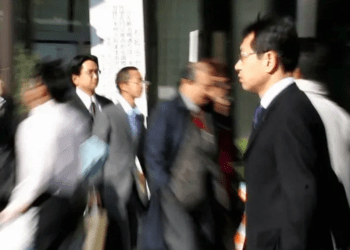 Cresce o número de gestores recebendo indenização por estresse causado por trabalho no Japão