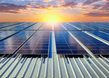 Japão planeja energia solar de próxima geração equivalente a 20 reatores nucleares