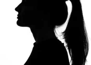 Mulher é denunciada por aplicar golpe no Japão