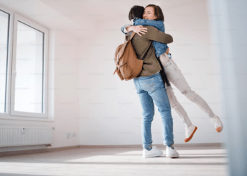 Cidade japonesa paga auxílio-moradia a casais jovens