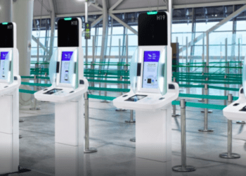 Japão agiliza imigração com quiosques unificados