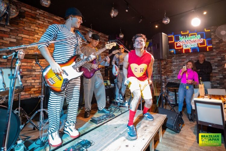Mamonas Assassinas “O Legado” agita Konan em show eletrizante no Capricciosa