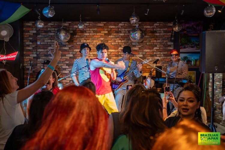 Mamonas Assassinas “O Legado” agita Konan em show eletrizante no Capricciosa