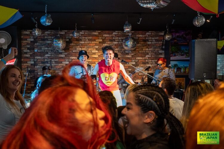 Mamonas Assassinas “O Legado” agita Konan em show eletrizante no Capricciosa