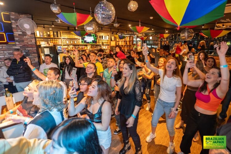 Mamonas Assassinas “O Legado” agita Konan em show eletrizante no Capricciosa