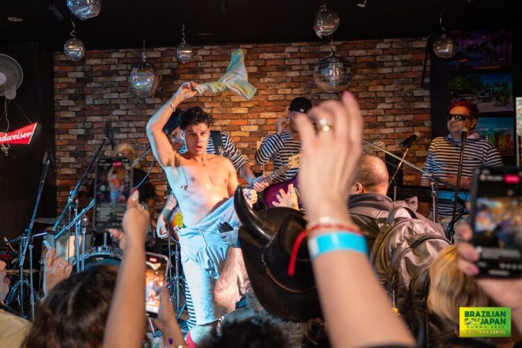 Mamonas Assassinas “O Legado” agita Konan em show eletrizante no Capricciosa