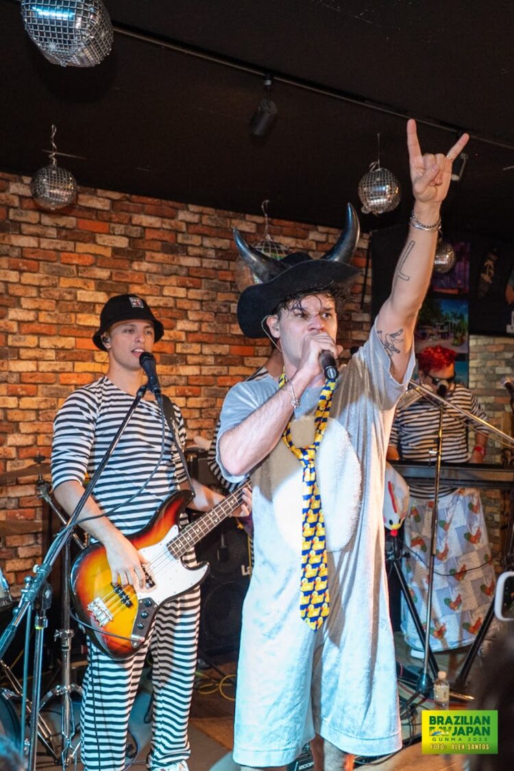 Mamonas Assassinas “O Legado” agita Konan em show eletrizante no Capricciosa