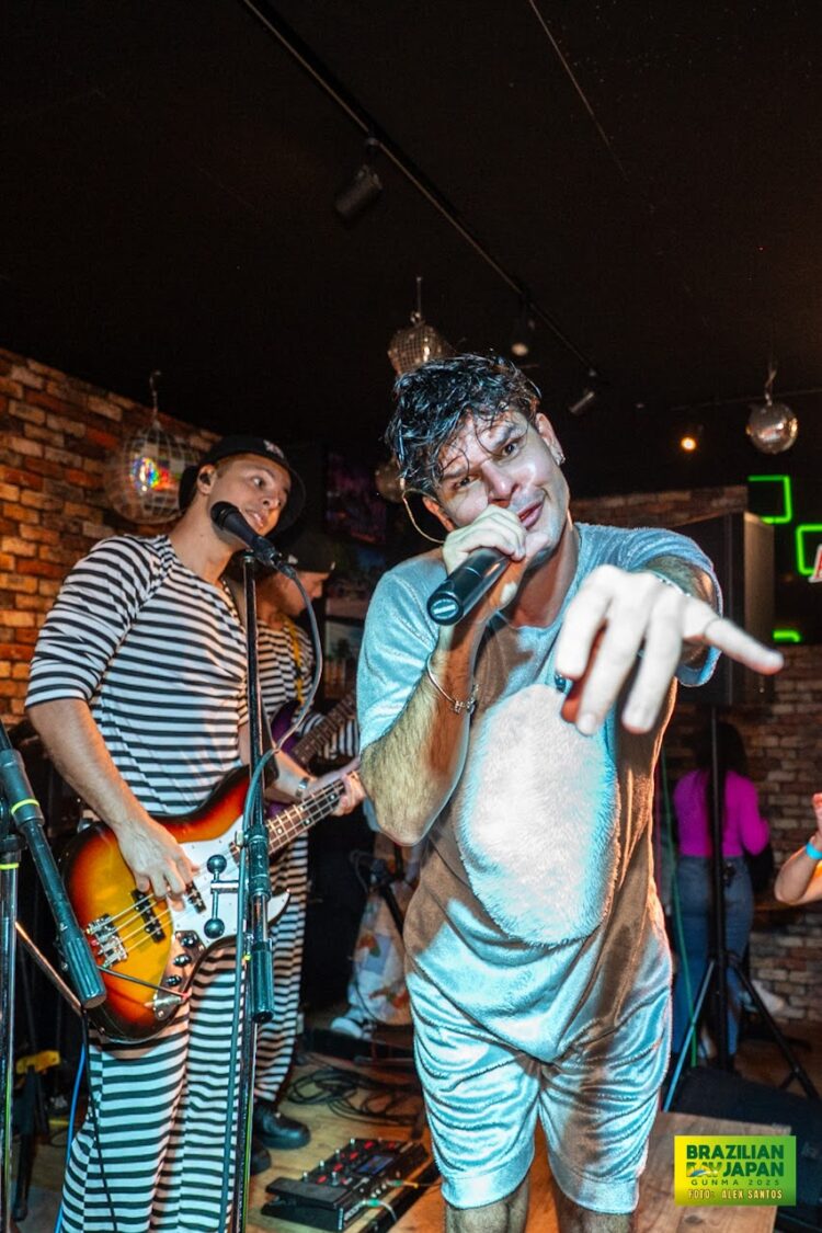 Mamonas Assassinas “O Legado” agita Konan em show eletrizante no Capricciosa