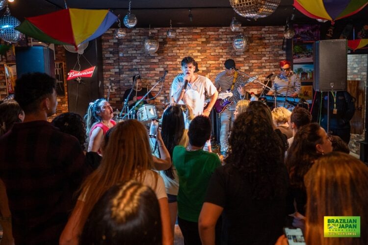 Mamonas Assassinas “O Legado” agita Konan em show eletrizante no Capricciosa