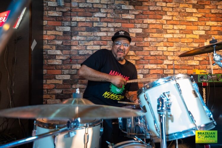 Mamonas Assassinas “O Legado” agita Konan em show eletrizante no Capricciosa