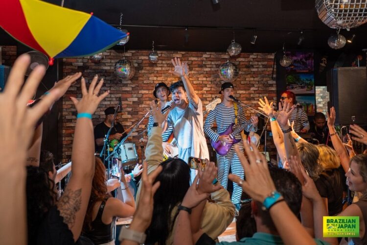 Mamonas Assassinas “O Legado” agita Konan em show eletrizante no Capricciosa