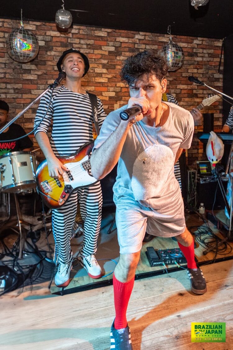 Mamonas Assassinas “O Legado” agita Konan em show eletrizante no Capricciosa