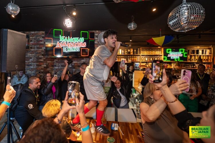 Mamonas Assassinas “O Legado” agita Konan em show eletrizante no Capricciosa