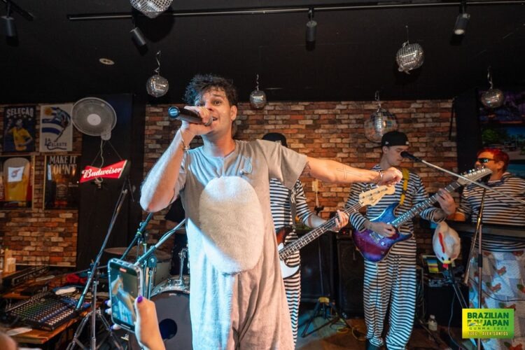 Mamonas Assassinas “O Legado” agita Konan em show eletrizante no Capricciosa