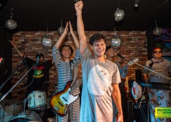 Mamonas Assassinas “O Legado” agita Konan em show eletrizante no Capricciosa