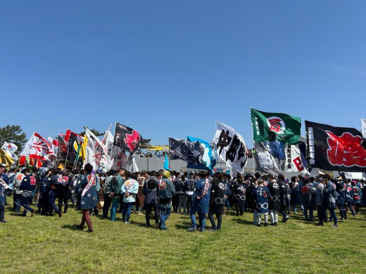 Hamamatsu Matsuri 2025 celebra 130 anos de amizade Japão-Brasil com pipas gigantes e desfile multicultural