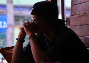 Pesquisa aponta relatos de solidão em quase 40% dos japoneses