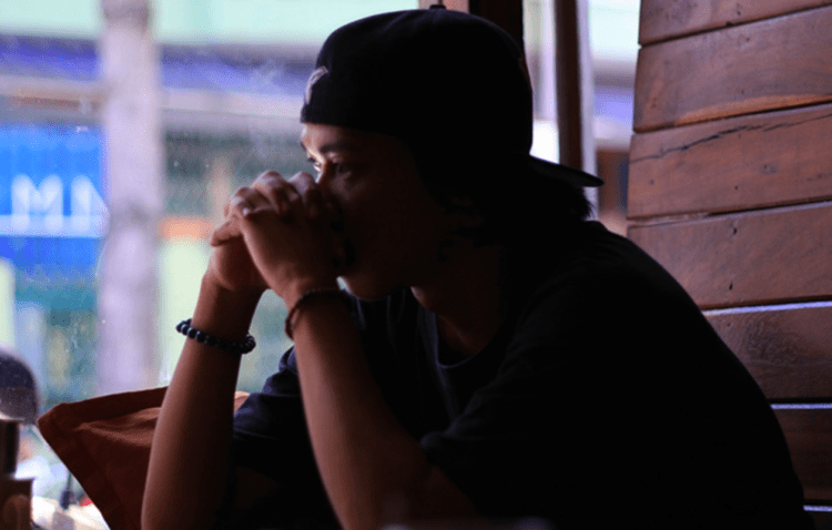 Pesquisa aponta relatos de solidão em quase 40% dos japoneses