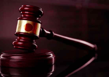 Mais de 30% das prefeituras negam pensão a pais solteiros estrangeiros