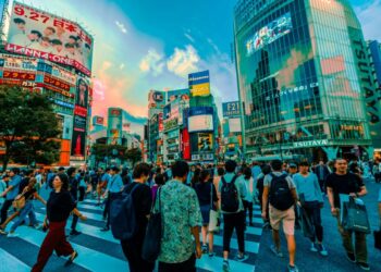 Medidas contra residentes estrangeiros que não pagam impostos e despesas médicas