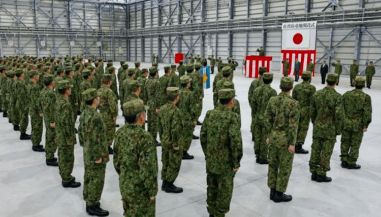 Japão inaugura base Osprey em Kyushu enquanto a China aumenta presença militar