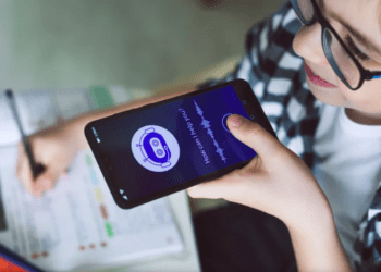 Adolescentes dizem que estão recorrendo à IA para obter conselhos, fazer amizades e “para parar de pensar”