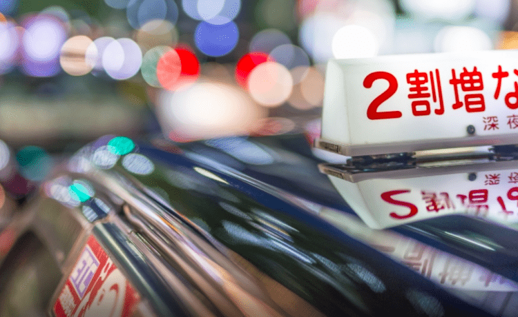 Brasileira é detida após morder taxista