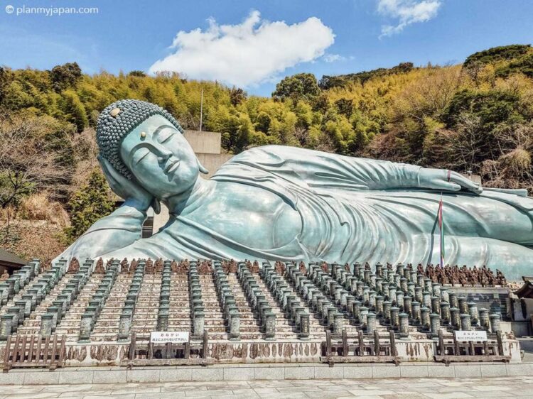 Taxas de entrada exclusivas para turistas estrangeiros em templos japoneses geram debate e críticas